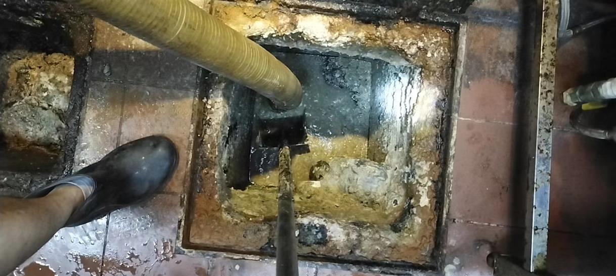 玉林污水池清理一般都有毒气，怎么预防中毒呢？